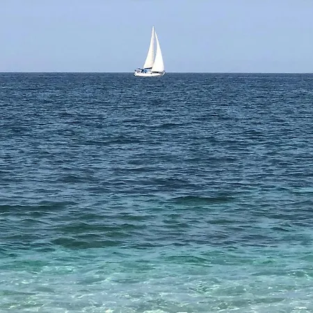 Lovely In With House Sea View Apartment